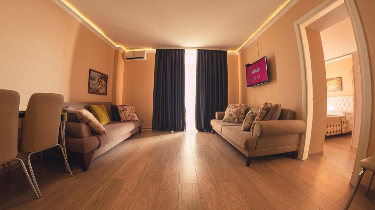 Apart Hotel Orbi Батуми Экстерьер фото