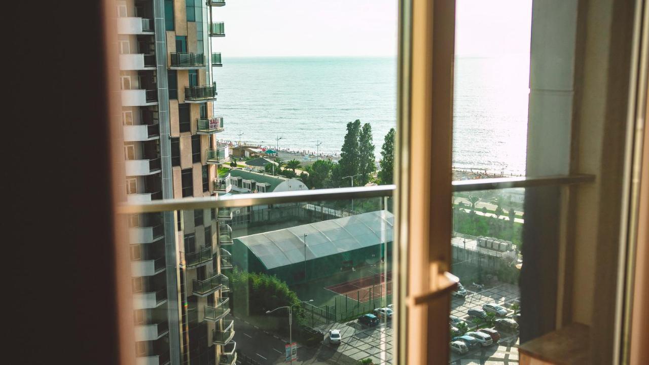 Apart Hotel Orbi Батуми Экстерьер фото